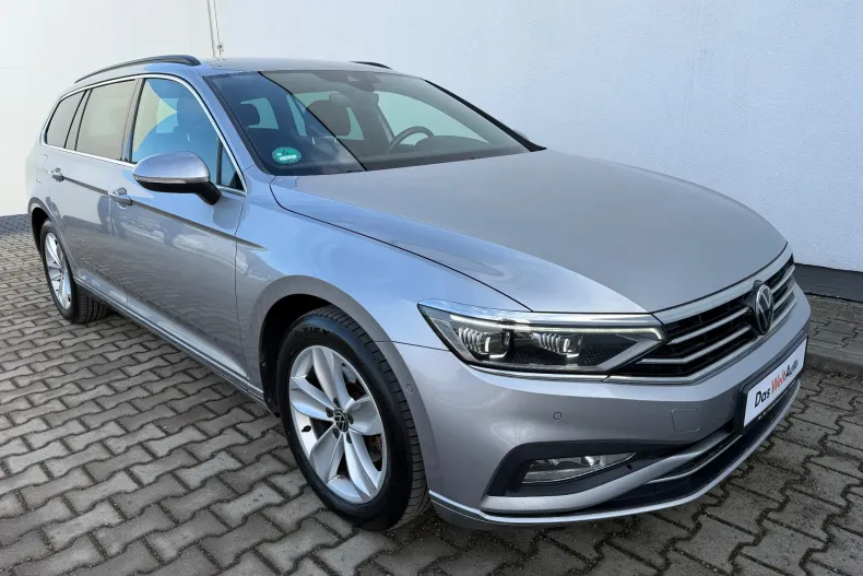 Volkswagen Passat din 2022 cu 169.000 km - oferta VOL184545 - foto 4