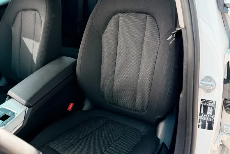 BMW Seria 3 din 2024 cu 7.000 km - oferta BMW184547 - foto 12