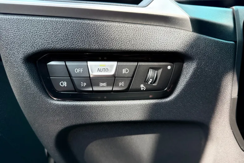 BMW Seria 3 din 2024 cu 7.000 km - oferta BMW184547 - foto 29