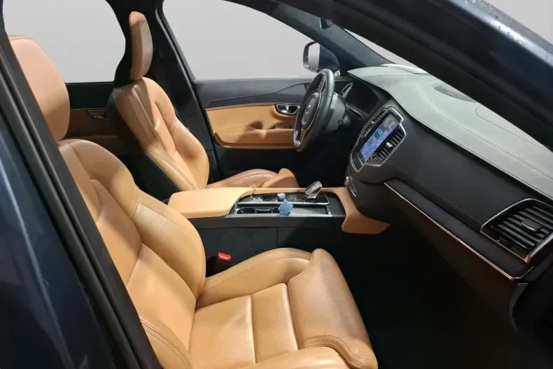 Volvo XC90 din 2022 cu 126.188 km - oferta VOL184552 - foto 6