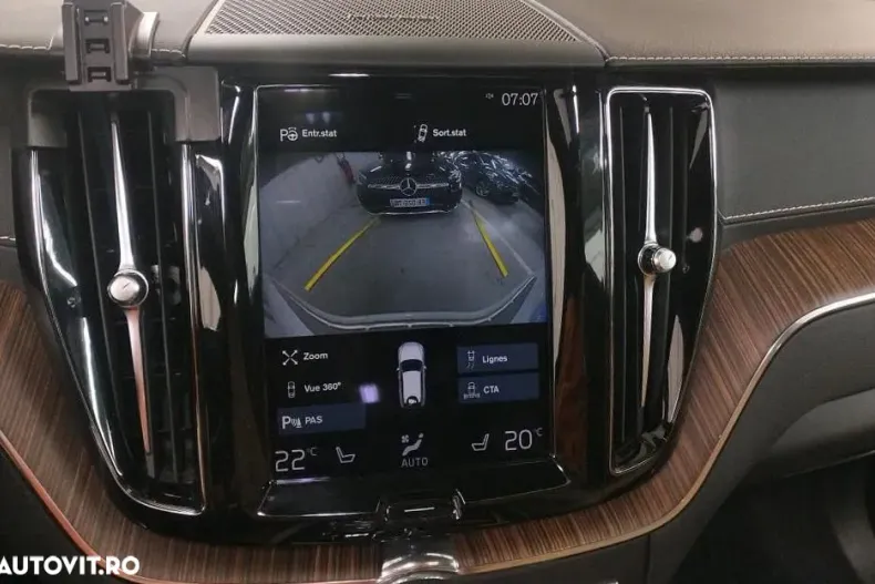 Volvo XC60 din 2021 cu 109.616 km - oferta VOL184553 - foto 12