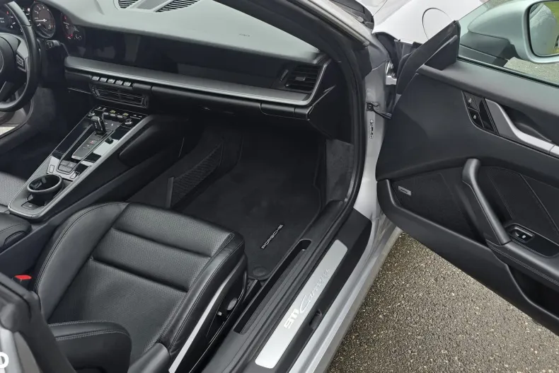 Porsche 911 din 2020 cu 68.500 km - oferta POR184556 - foto 6