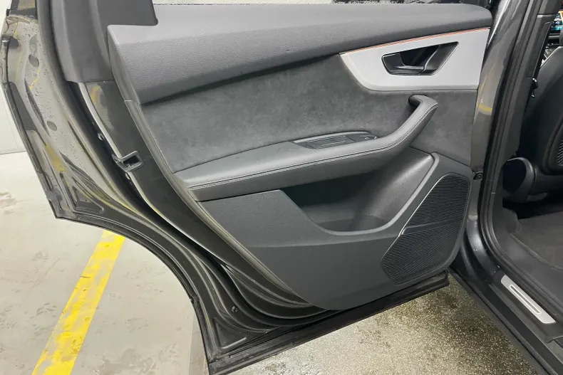 Audi Q7 din 2024 cu 25.900 km - oferta AUD184565 - foto 19