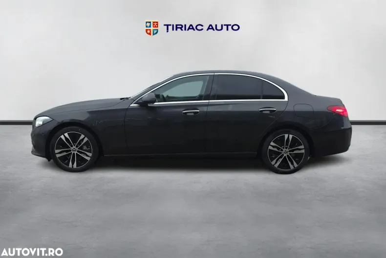 Mercedes-Benz C din 2025 cu 3.000 km - oferta MER184567 - foto 2