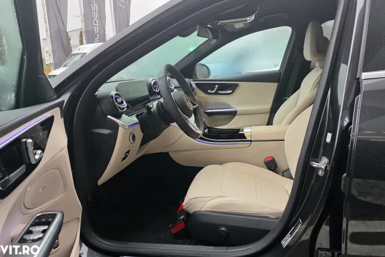 Mercedes-Benz C din 2025 cu 3.000 km - oferta MER184567 - foto 13
