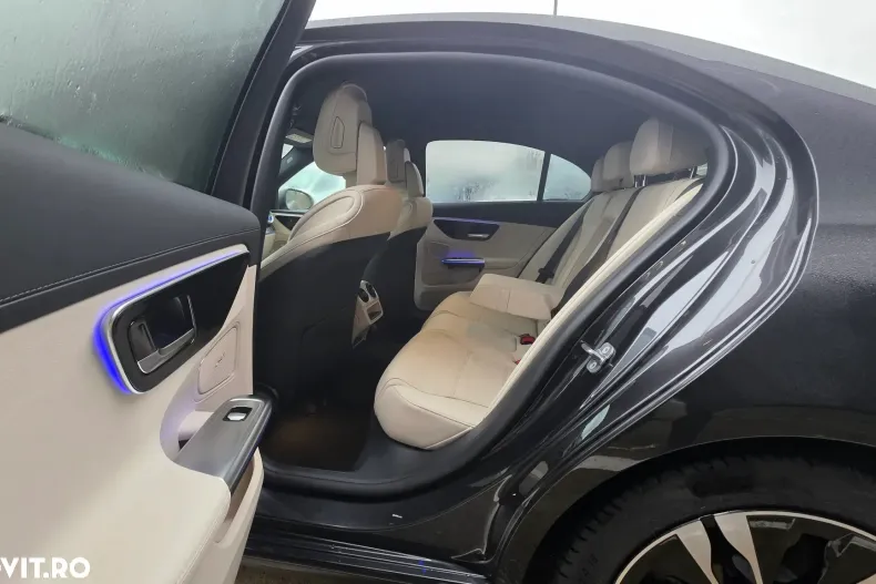 Mercedes-Benz C din 2025 cu 3.000 km - oferta MER184567 - foto 18