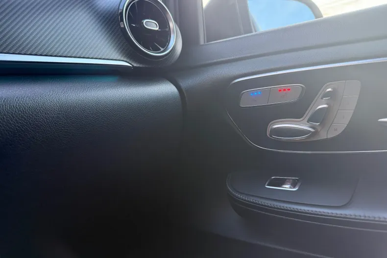 Mercedes-Benz V din 2020 cu 149.000 km - oferta MER184573 - foto 35