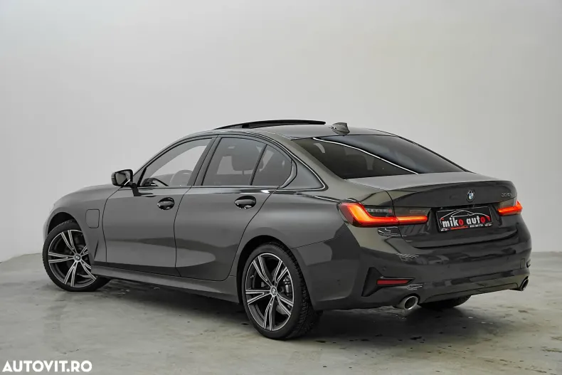 BMW Seria 3 din 2021 cu 157.000 km - oferta BMW184582 - foto 6