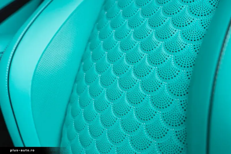 Mercedes-Benz GLS 63 (Clasa GLS) din 2024 cu 6.327 km - oferta MER184585 - foto 33