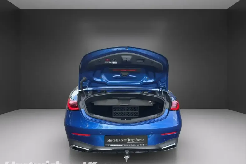 Mercedes-Benz CLE 300 (Clasa CLE) din 2024 cu 7.150 km - oferta MER184596 - foto 14