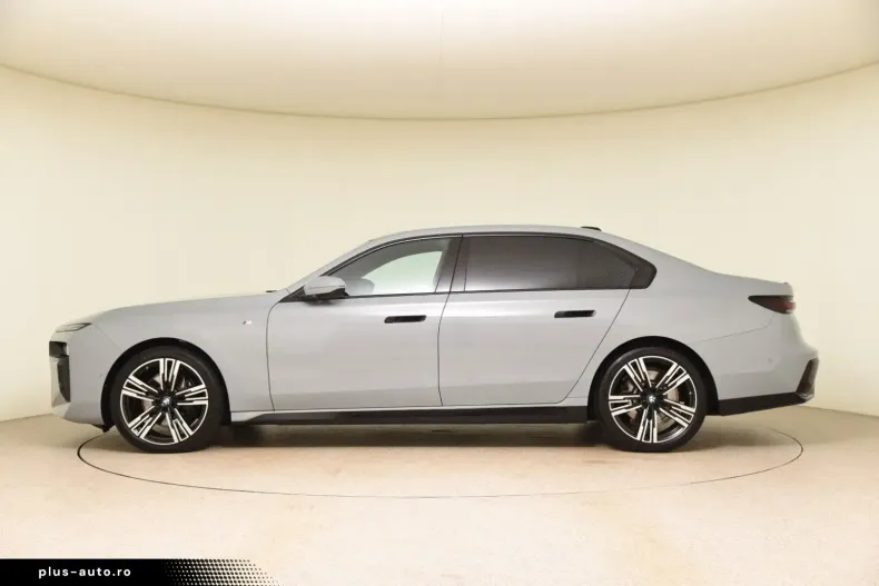 BMW 740 (Seria 7) din 2024 cu 21.915 km - oferta BMW184597 - foto 2