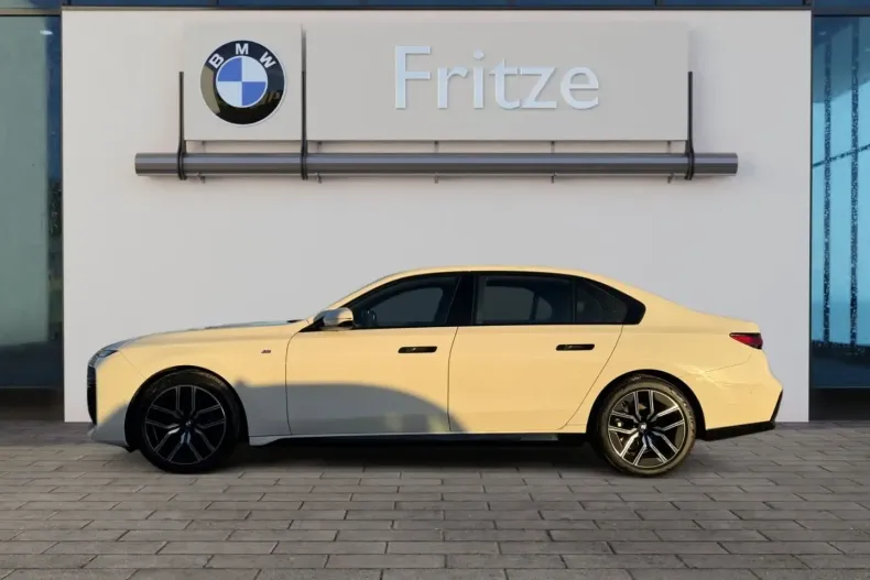 BMW 740 (Seria 7) din 2022 cu 95.810 km - oferta BMW184599 - foto 2