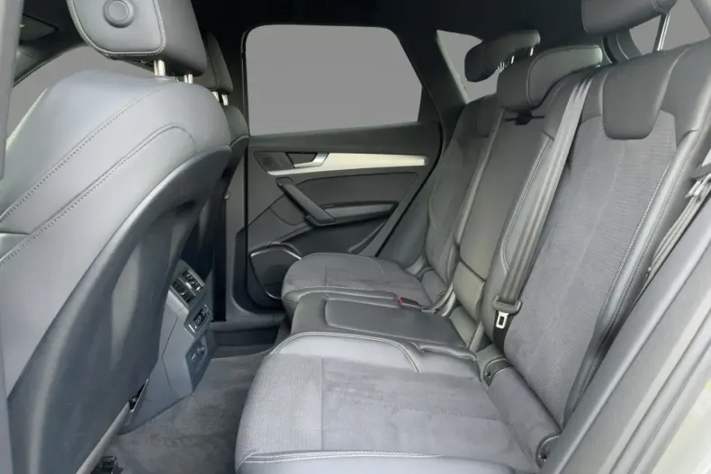 Audi Q5 din 2025 cu 10.988 km - oferta AUD184602 - foto 7