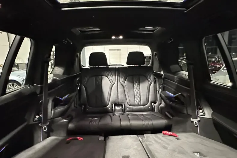 BMW X7 (Seria X) din 2025 cu 45.780 km - oferta BMW184603 - foto 21