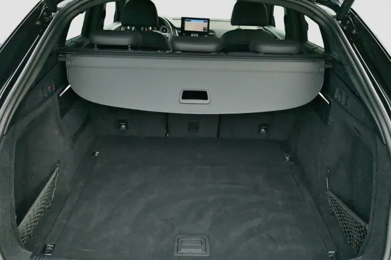 Audi Q5 din 2025 cu 22.200 km - oferta AUD184608 - foto 12