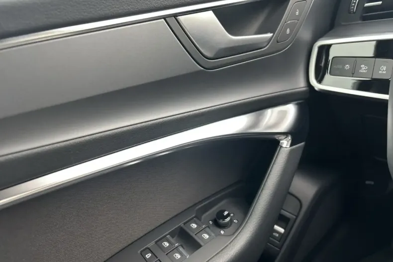 Audi A6 din 2025 cu 4.699 km - oferta AUD184612 - foto 18