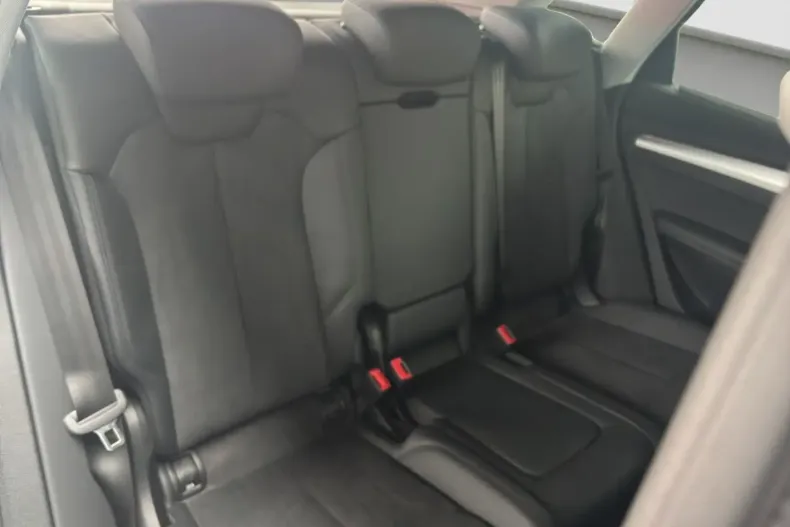 Audi Q5 din 2025 cu 15.000 km - oferta AUD184616 - foto 18