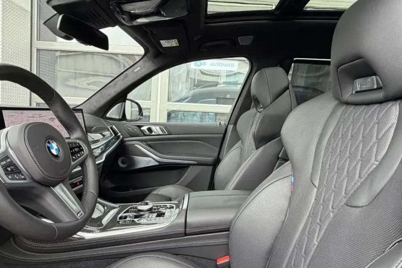 BMW X7 (Seria X) din 2024 cu 5.507 km - oferta BMW184618 - foto 2