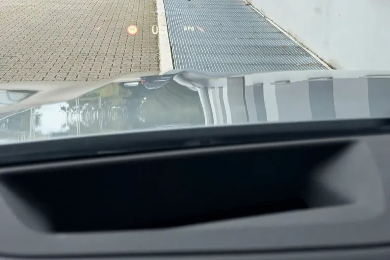 BMW X7 (Seria X) din 2024 cu 5.507 km - oferta BMW184618 - foto 17