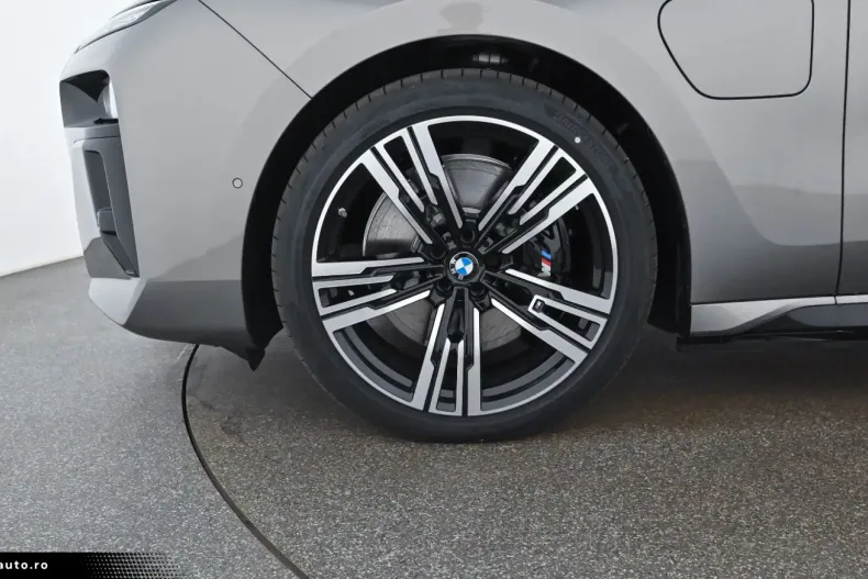BMW M760 (Modele M) din 2025 cu 19.500 km - oferta BMW184620 - foto 23