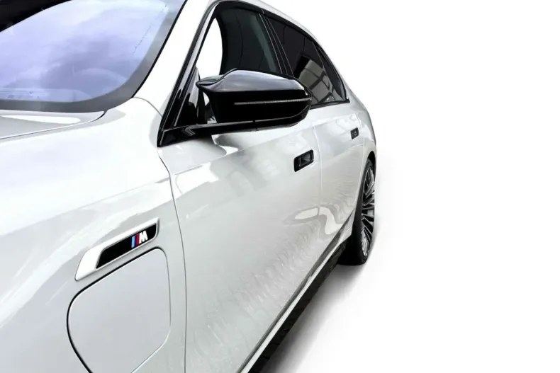 BMW M760 (Modele M) din 2024 cu 7.433 km - oferta BMW184621 - foto 9