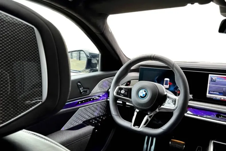 BMW M760 (Modele M) din 2024 cu 7.433 km - oferta BMW184621 - foto 13