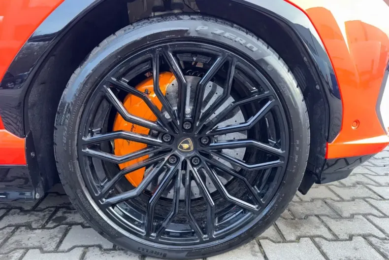 Lamborghini Urus din 2025 cu 5.000 km - oferta LAM184626 - foto 19