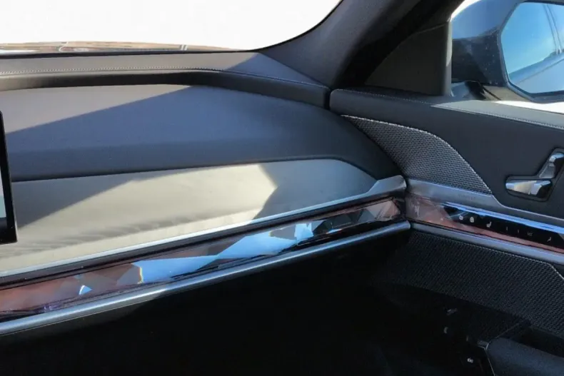 BMW 750 (Seria 7) din 2024 cu 51.337 km - oferta BMW184627 - foto 13