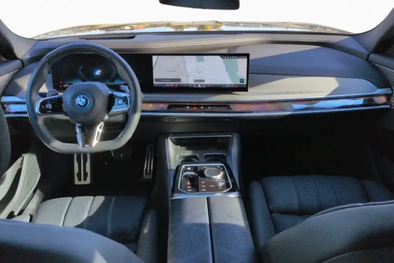 BMW 750 (Seria 7) din 2024 cu 51.337 km - oferta BMW184627 - foto 16