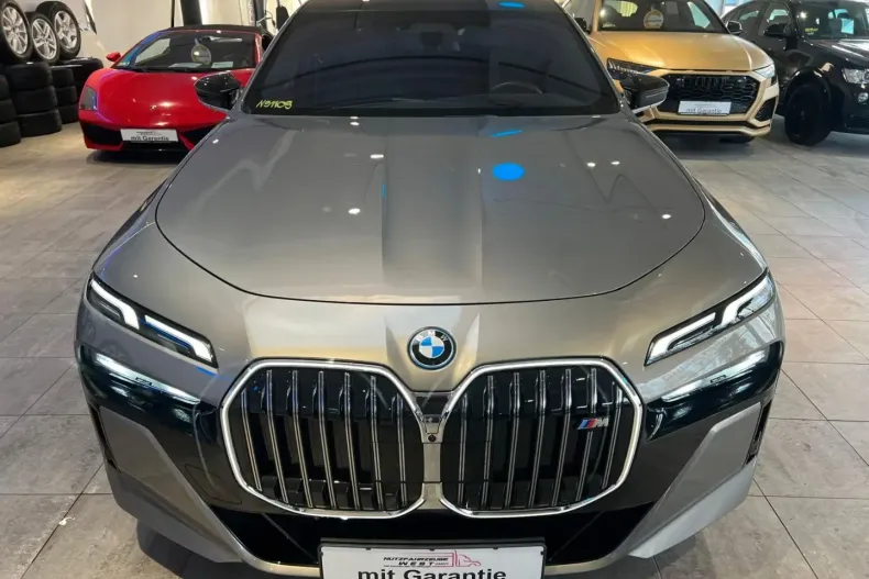 BMW M760 (Modele M) din 2023 cu 77.000 km - oferta BMW184628 - foto 2