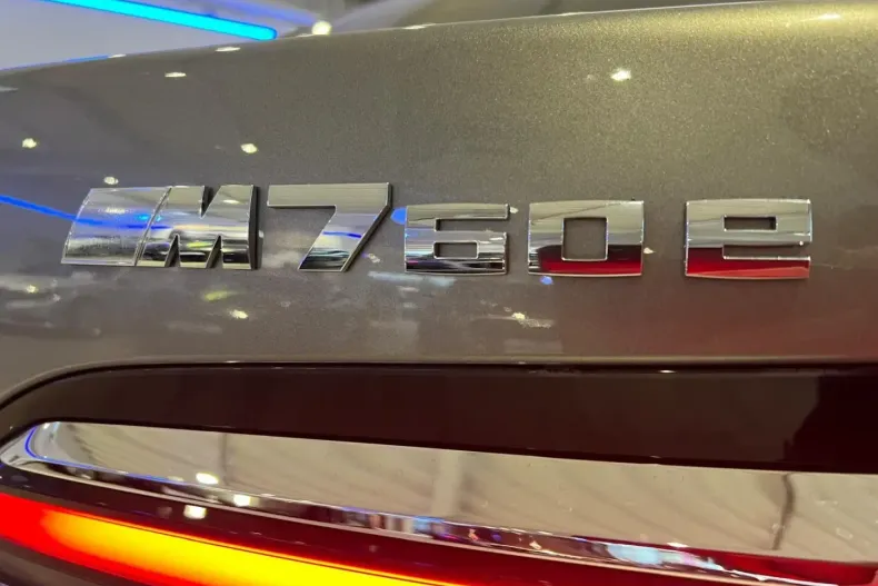 BMW M760 (Modele M) din 2023 cu 77.000 km - oferta BMW184628 - foto 18