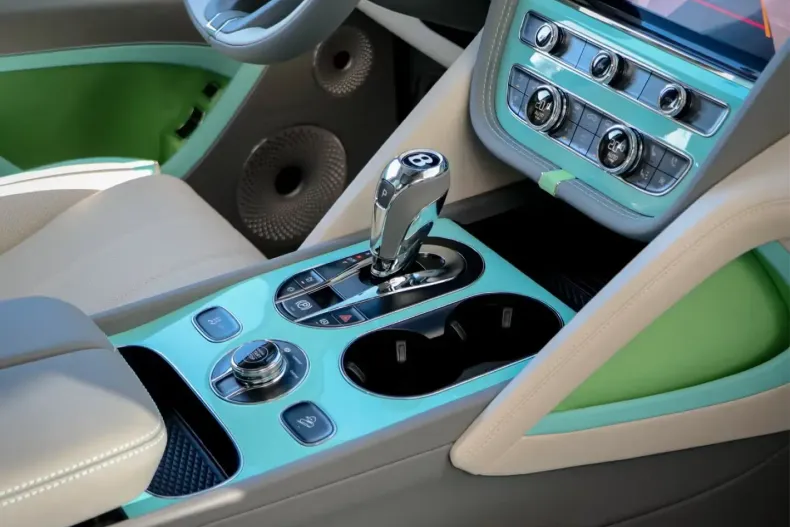 Bentley Bentayga din 2025 cu 50 km - oferta BEN184635 - foto 28