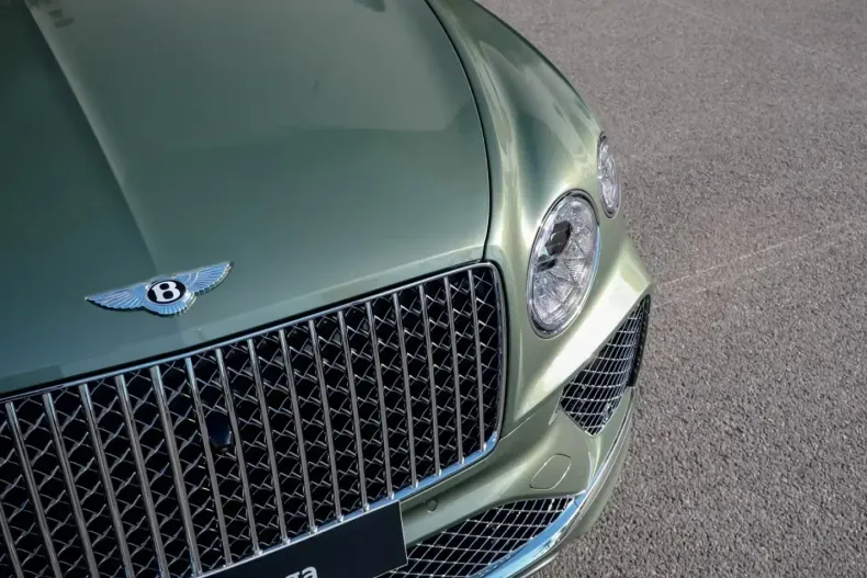 Bentley Bentayga din 2025 cu 100 km - oferta BEN184636 - foto 4