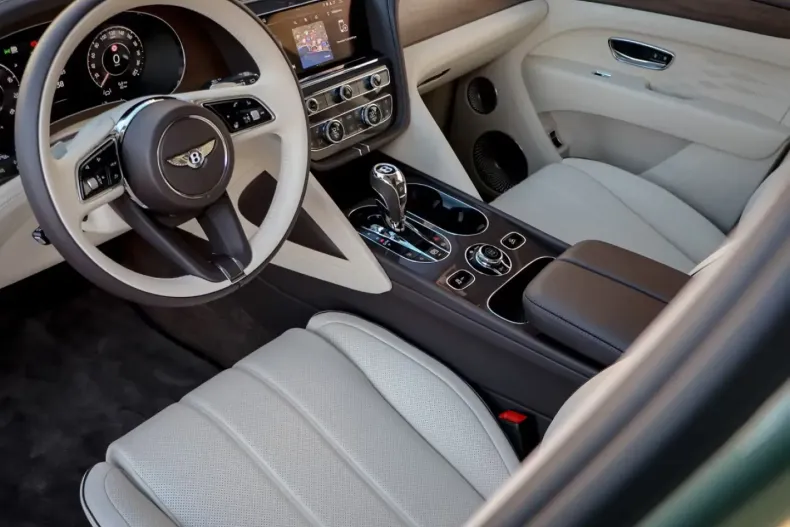 Bentley Bentayga din 2025 cu 100 km - oferta BEN184636 - foto 7