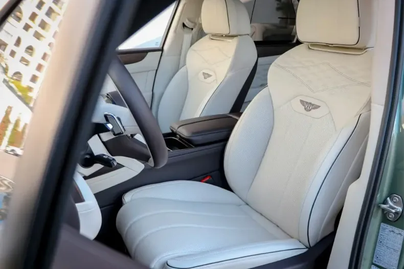 Bentley Bentayga din 2025 cu 100 km - oferta BEN184636 - foto 20