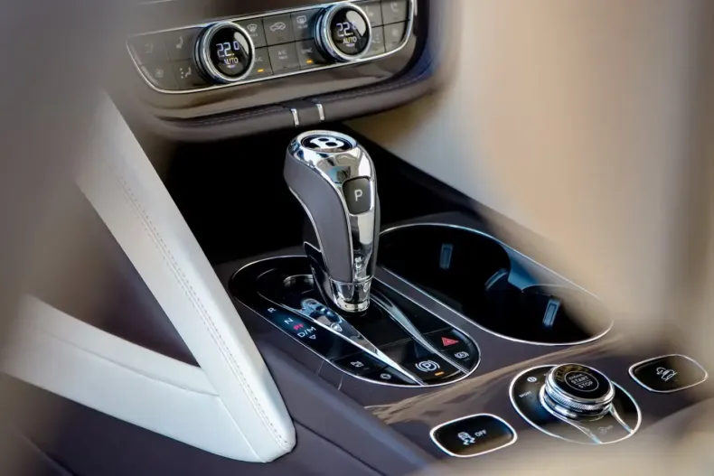 Bentley Bentayga din 2025 cu 100 km - oferta BEN184636 - foto 25