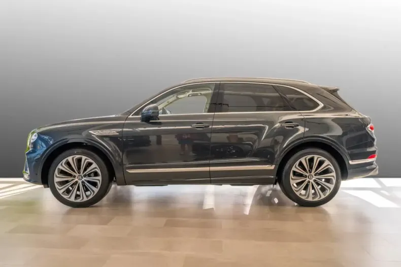 Bentley Bentayga din 2025 cu 50 km - oferta BEN184637 - foto 3