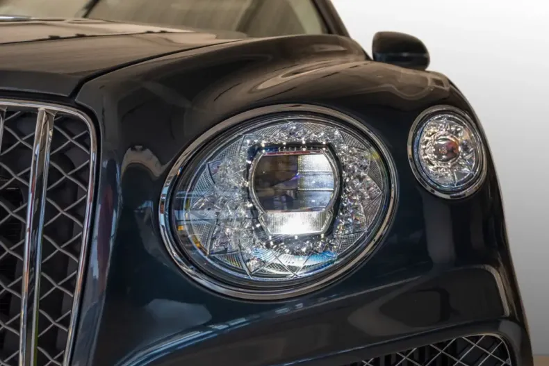 Bentley Bentayga din 2025 cu 50 km - oferta BEN184637 - foto 7