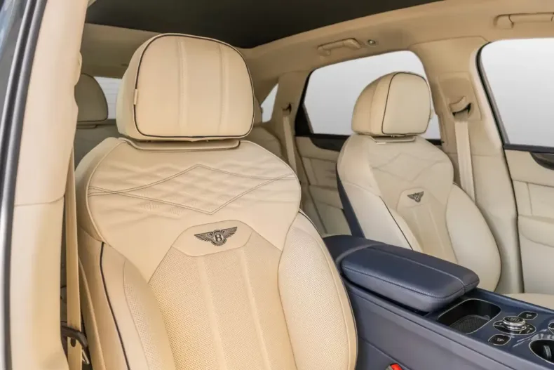 Bentley Bentayga din 2025 cu 50 km - oferta BEN184637 - foto 20