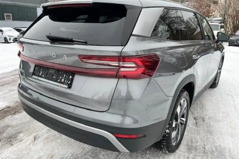 Skoda Kodiaq din 2024 cu 30.210 km - oferta SKO184640 - foto 3