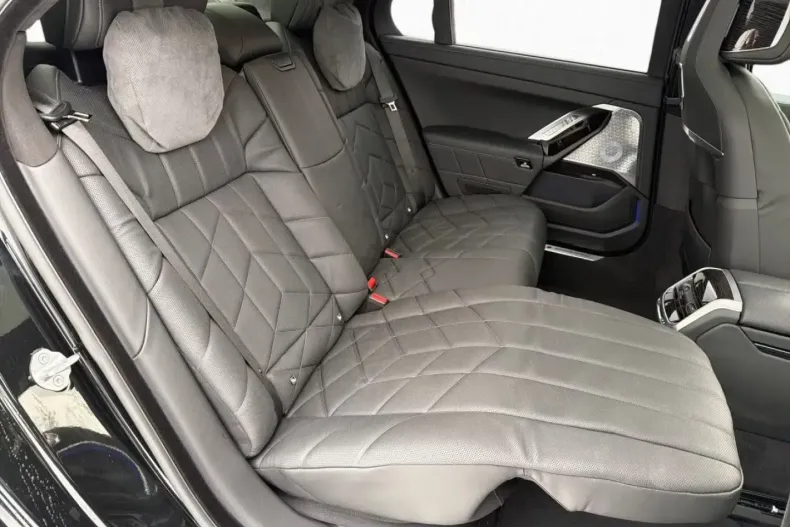 BMW 740 (Seria 7) din 2024 cu 8.250 km - oferta BMW184646 - foto 5