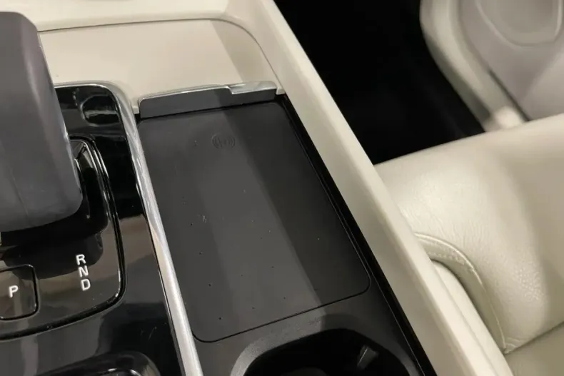 Volvo XC60 din 2021 cu 97.395 km - oferta VOL184647 - foto 20