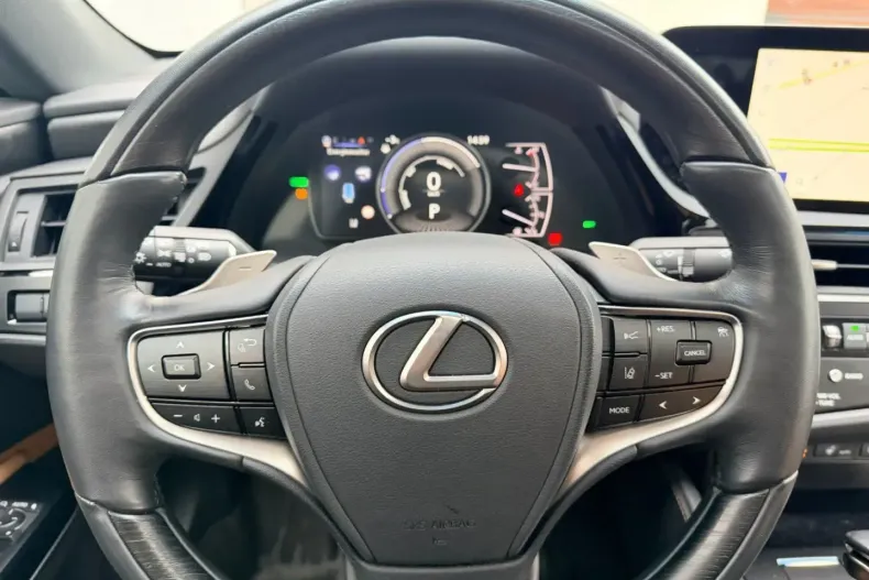 Lexus ES 300 din 2023 cu 36.909 km - oferta LEX184652 - foto 9