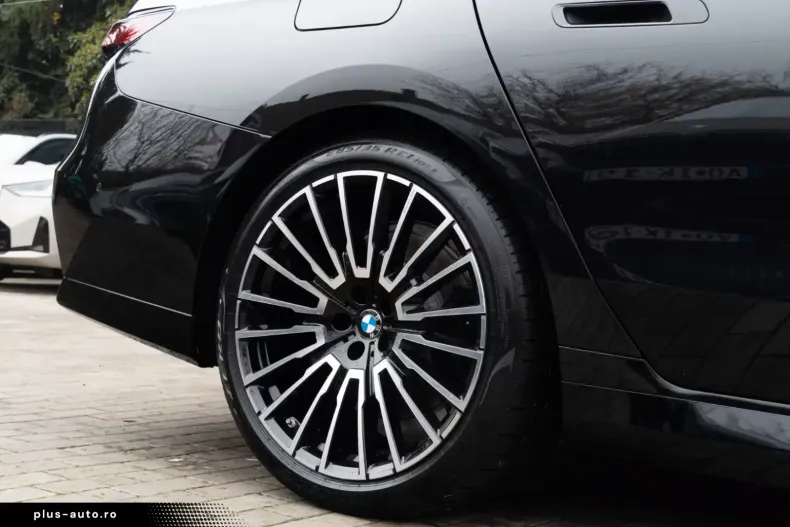 BMW 740 (Seria 7) din 2025 cu 8.900 km - oferta BMW184656 - foto 5