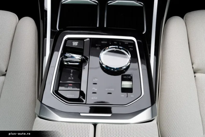 BMW 740 (Seria 7) din 2025 cu 8.900 km - oferta BMW184656 - foto 8