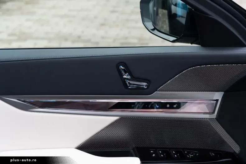 BMW 740 (Seria 7) din 2025 cu 8.900 km - oferta BMW184656 - foto 23