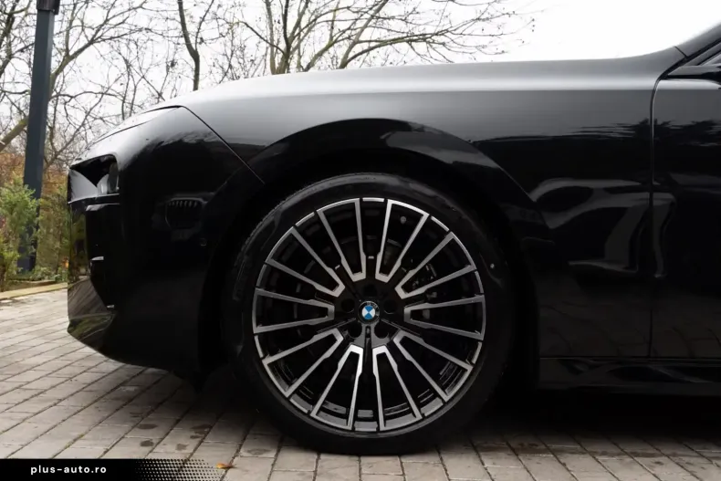 BMW 740 (Seria 7) din 2025 cu 8.900 km - oferta BMW184656 - foto 27