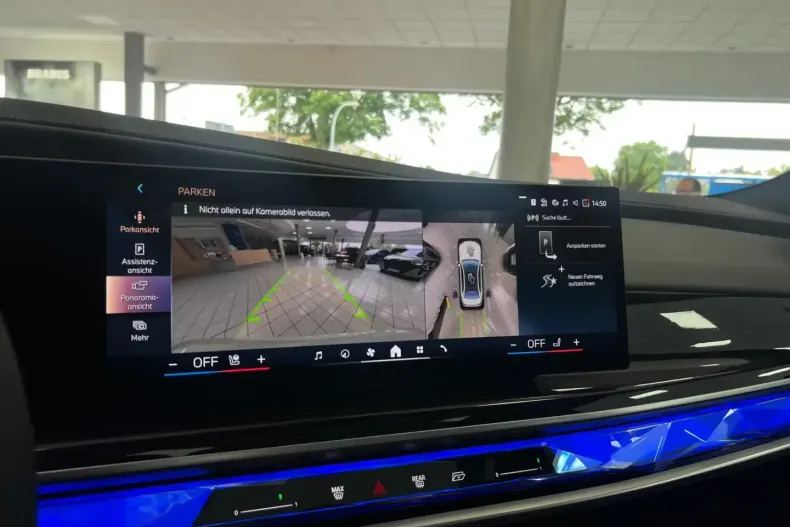 BMW 740 (Seria 7) din 2024 cu 5.000 km - oferta BMW184657 - foto 12