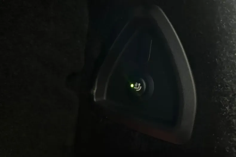 BMW 740 (Seria 7) din 2024 cu 5.000 km - oferta BMW184657 - foto 20