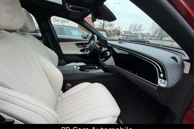 Mercedes-Benz E 220 (Clasa E) din 2023 cu 31.109 km - oferta MER184658 - foto 12